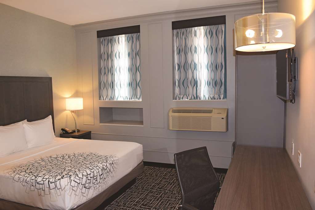 La Quinta By Wyndham Inner Harbor Downtown Βαλτιμόρη Δωμάτιο φωτογραφία